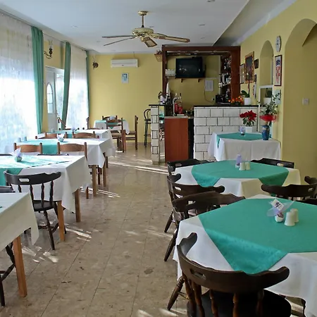 Pansion Begic Guest house Omis